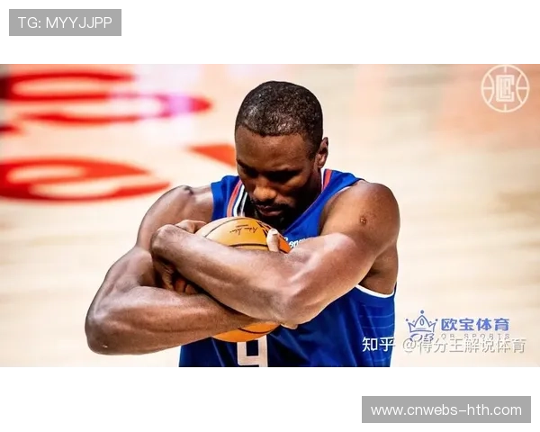 接发球站位前移成辛纳标志,压迫式打法改变比赛节奏