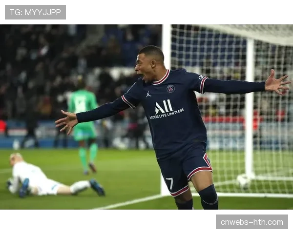 法甲球衣销量榜：巴黎圣日耳曼姆巴佩版居首